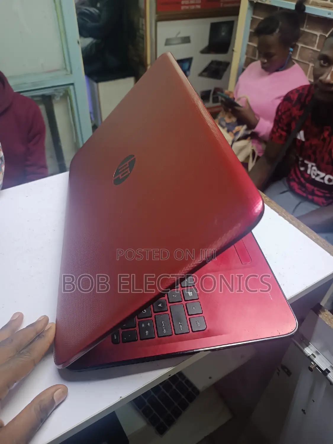 Laptop HP 15 4GB Intel HDD+SSD 320GB