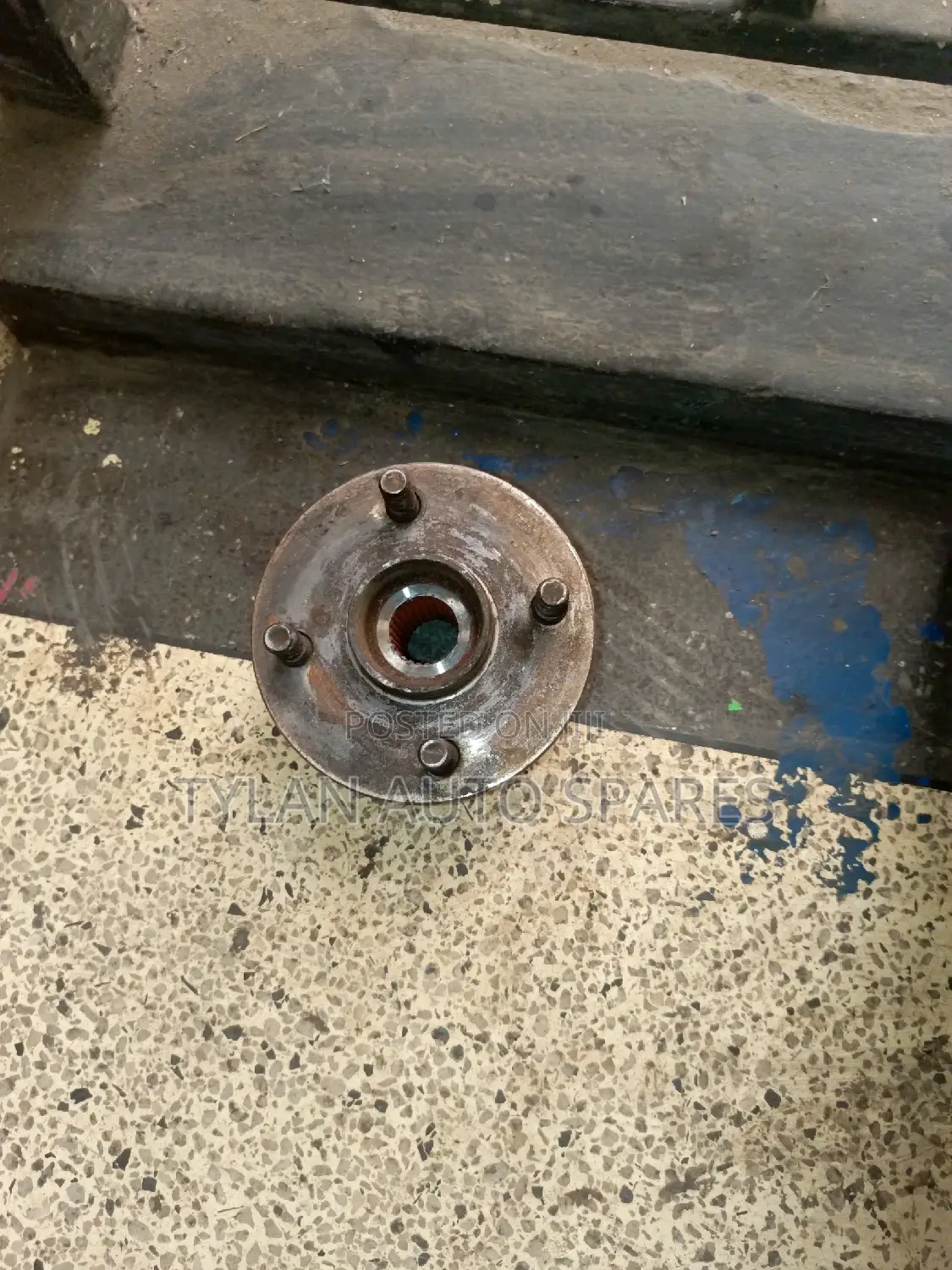 Rear Hub 4 Wheel Drive NZE
