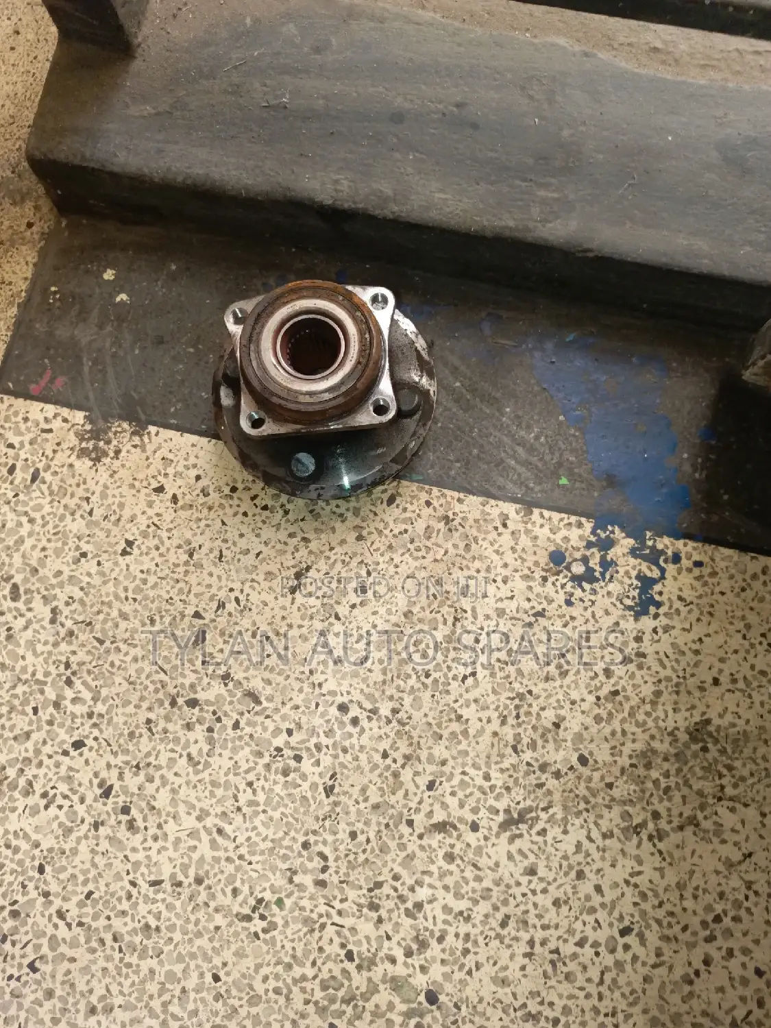 Rear Hub 4 Wheel Drive NZE