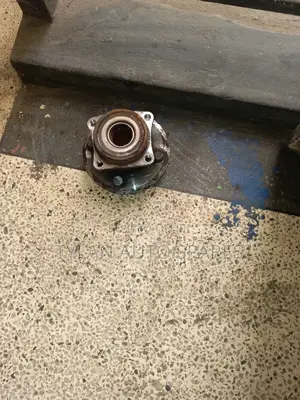 Rear Hub 4 Wheel Drive NZE