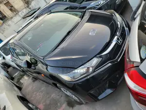 Honda Fit 2016 Black
