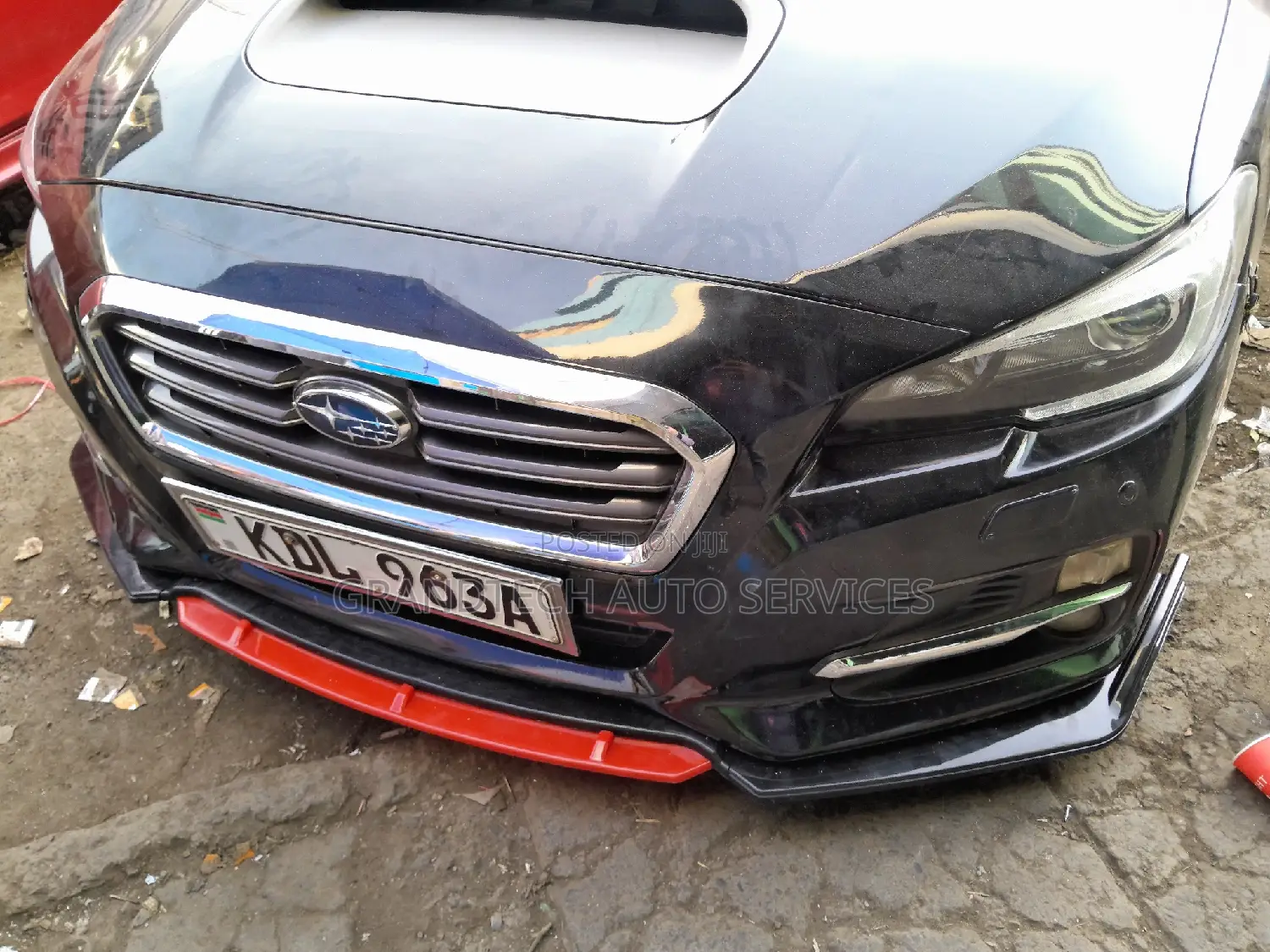 Universal Bumperlip on Subaru