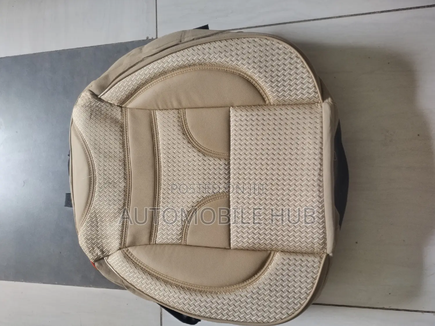 Quality 5 Seater Seat Covers Beige .