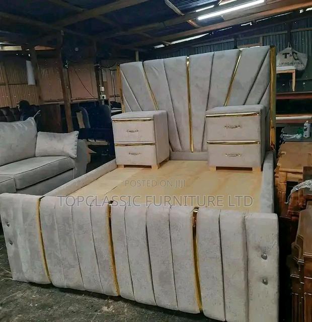 Executive King Bed(+ 2side Beds) - main view