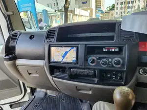 Mitsubishi Fuso 2016 White