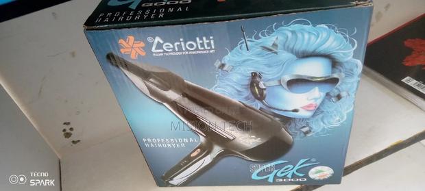 Zeriotti Cerrioti Hair Blowdry