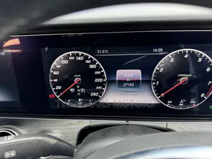 Mercedes-Benz E250 2017 Gray