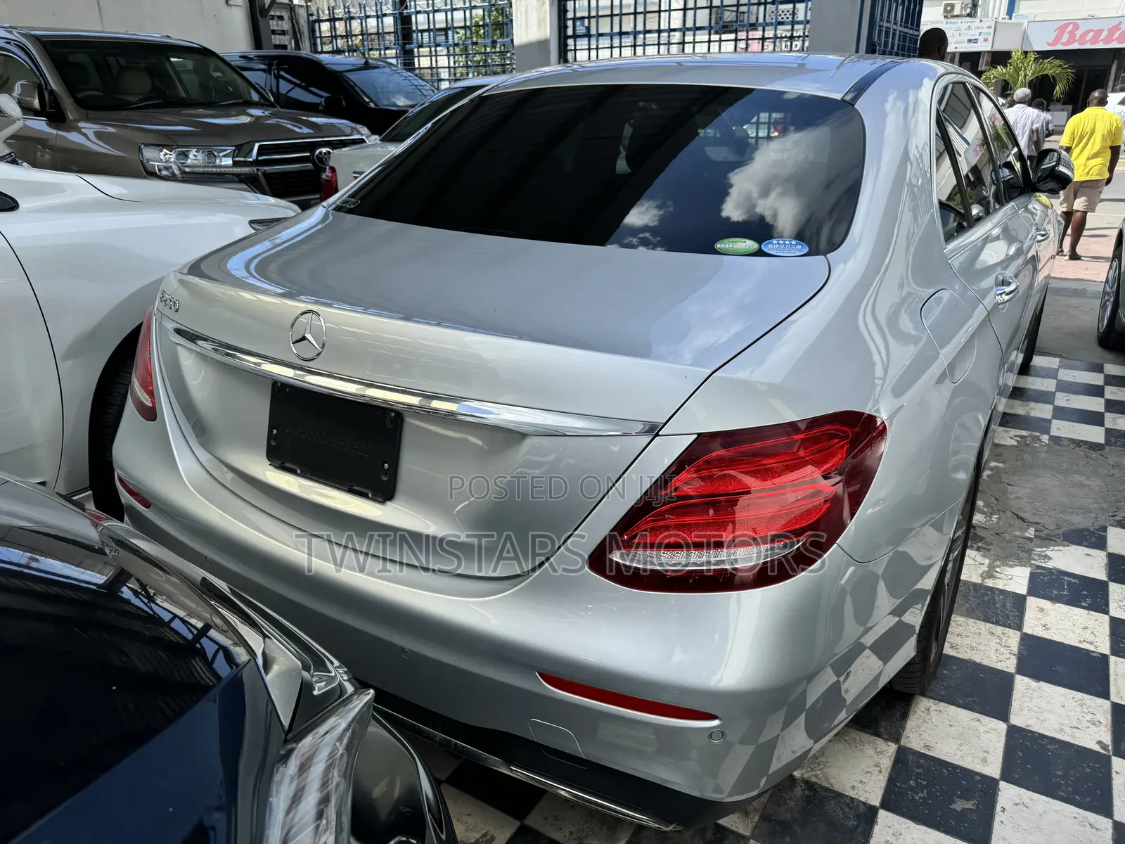 Mercedes-Benz E250 2017 Gray