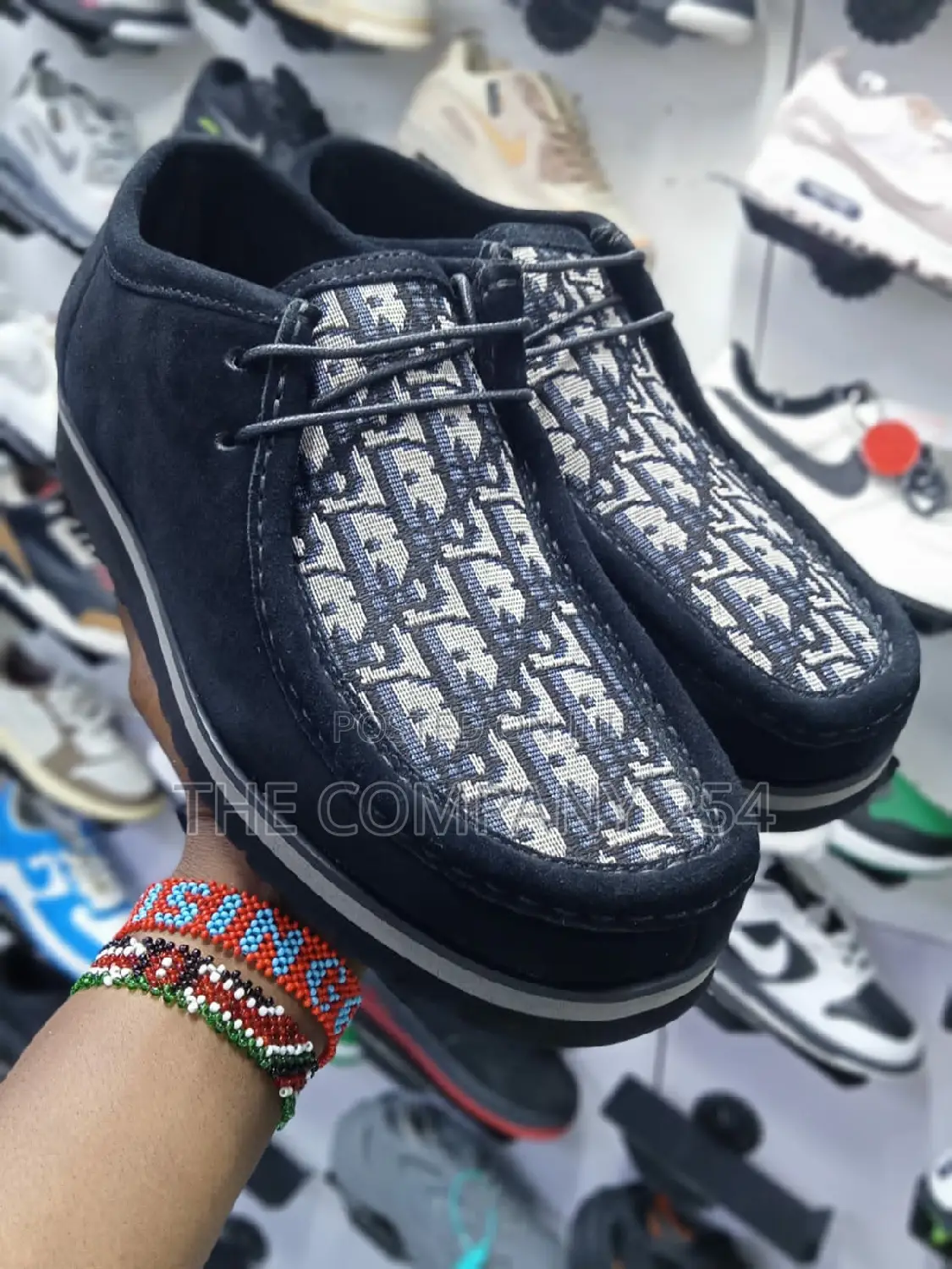 Dior Leather Wallabies Loafers
Size 40 to 45
Ksh.3500