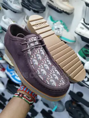 Dior Leather Wallabies Loafers
Size 40 to 45
Ksh.3500