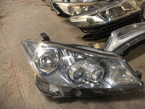 Toyota Sai 2010 Headlight - thumbnail 3