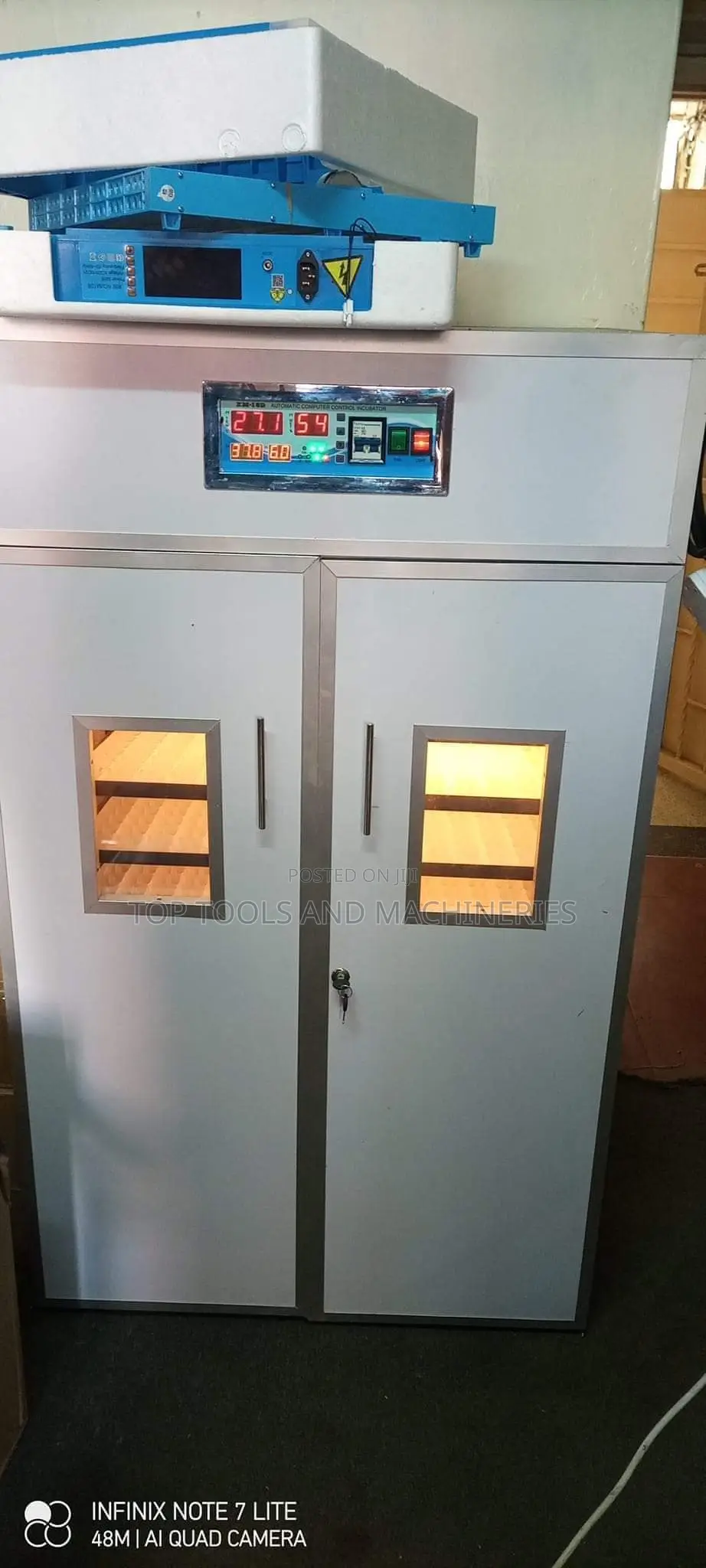 528 Eggs Ac Dc Incubator