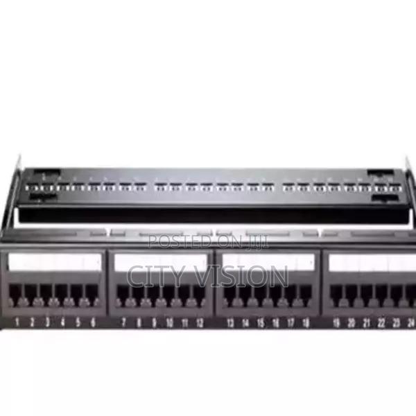 D-Link 24port Patch Pannell!!Dlink 24 Port^° - main view