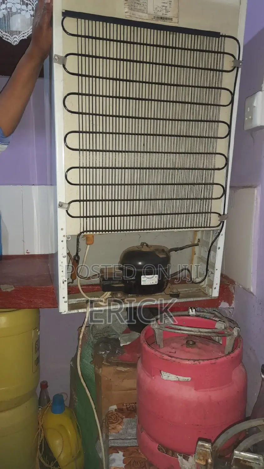 Fridge Repairs and Air Conditioning