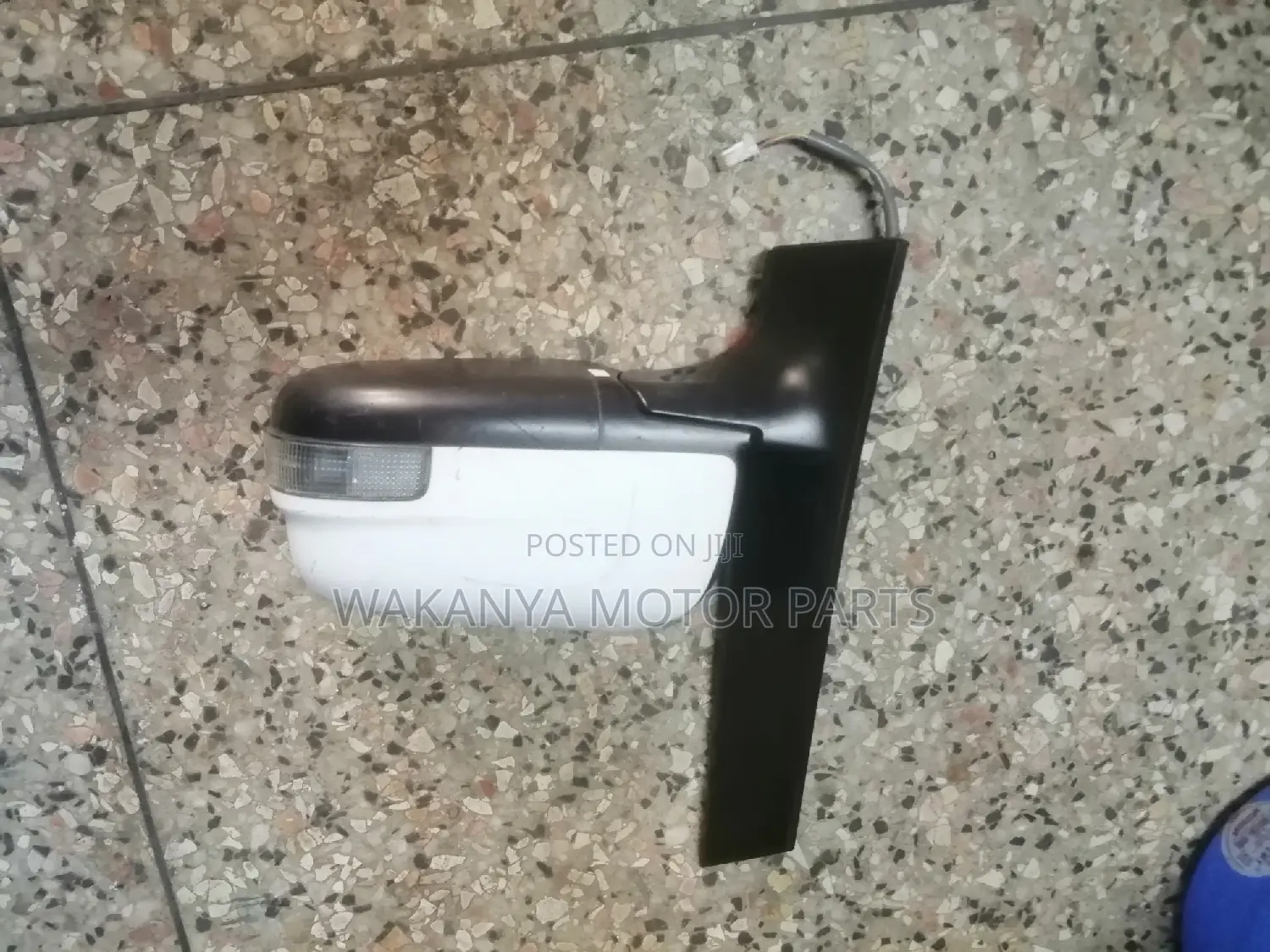 Nissan Serena C25 Side Mirror With Indicator, Clean Ex Japan
