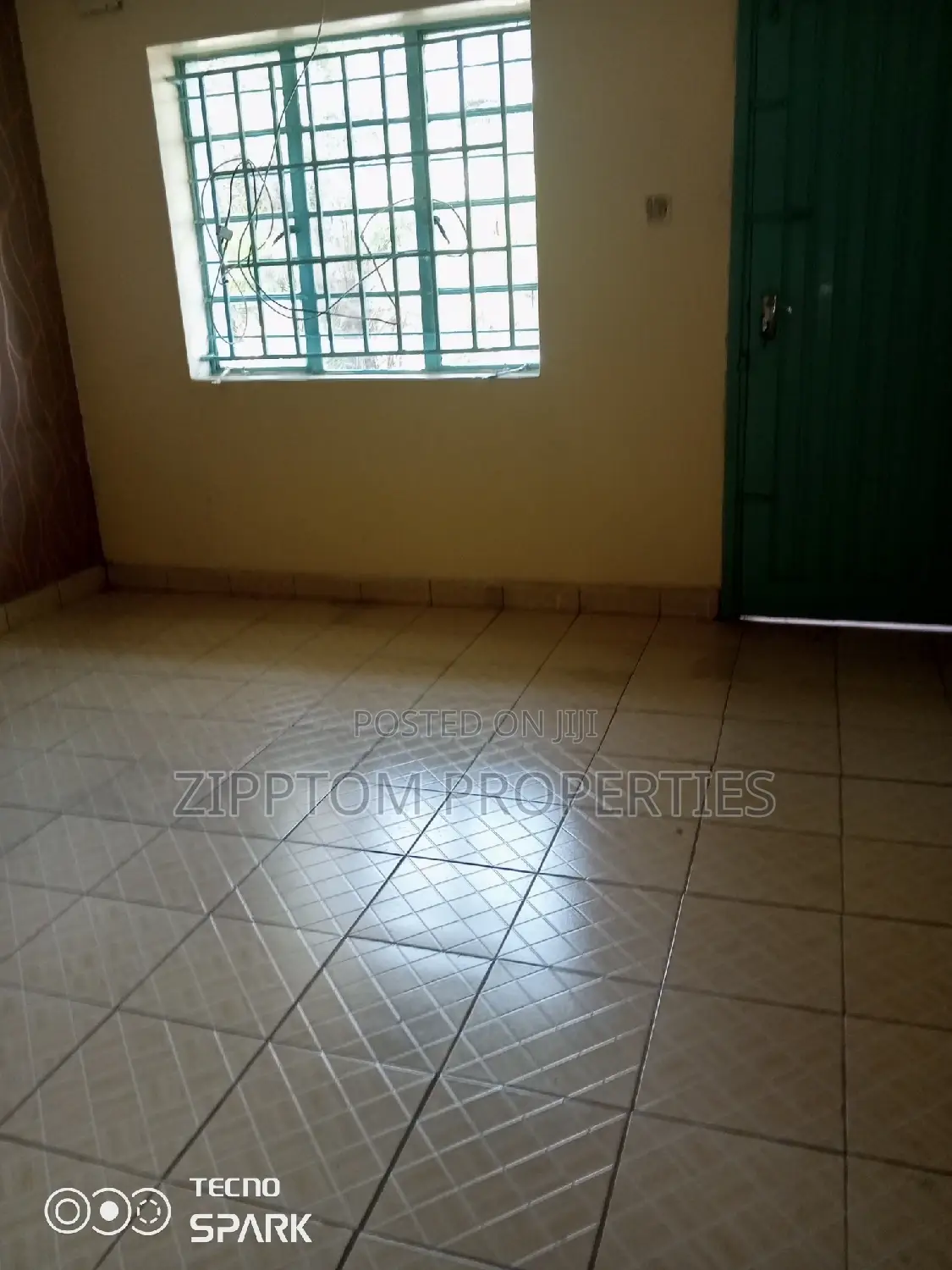 Office Space One Bedroom Apartment to Let