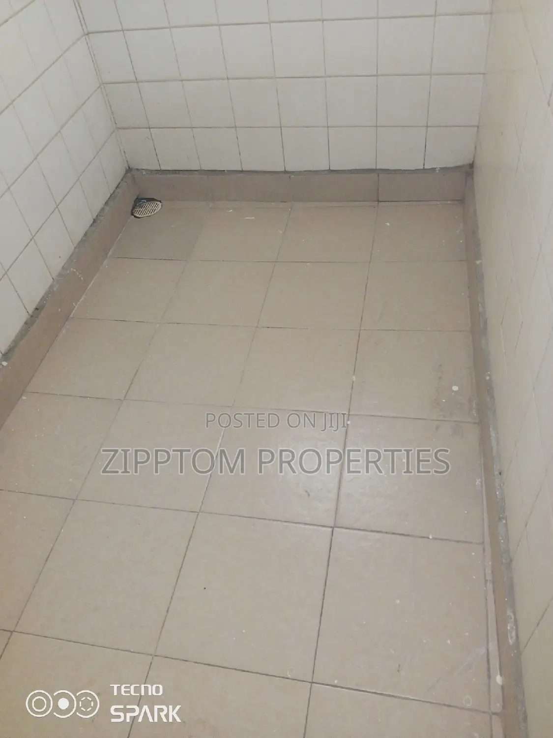 Office Space One Bedroom Apartment to Let