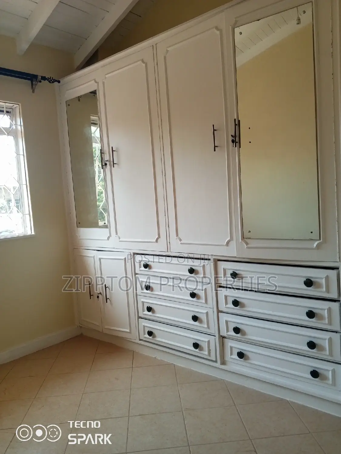 3bdrm Maisonette in Nairobi West for rent