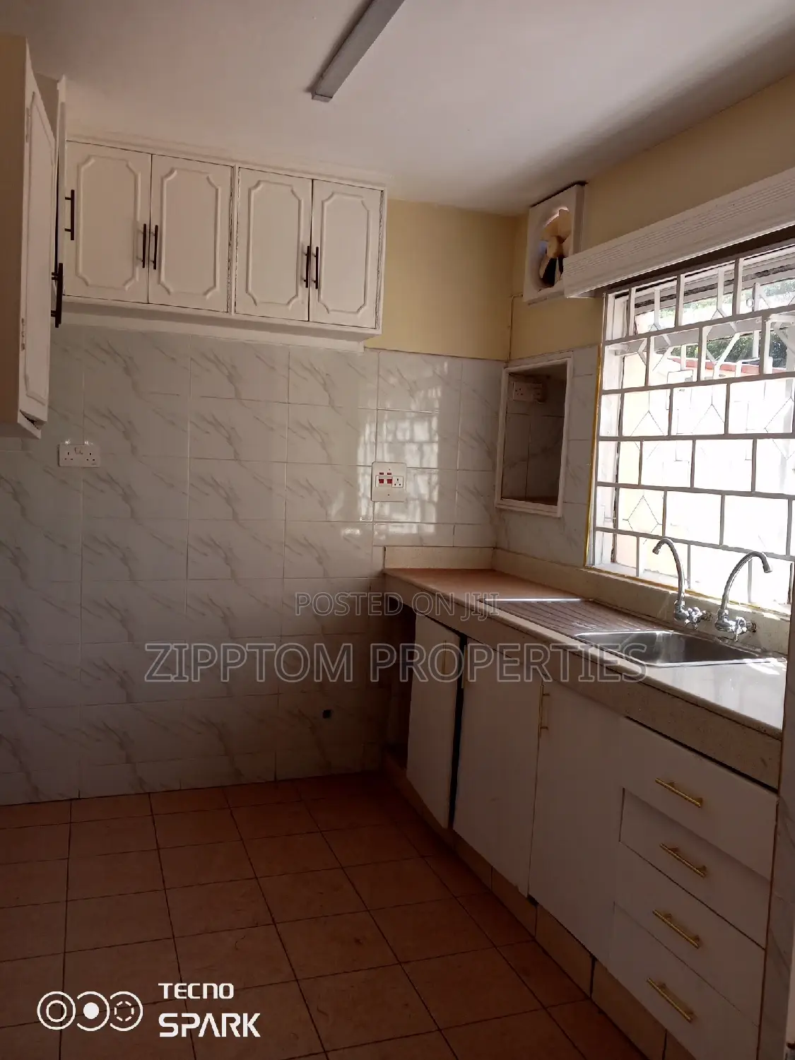 3bdrm Maisonette in Nairobi West for rent