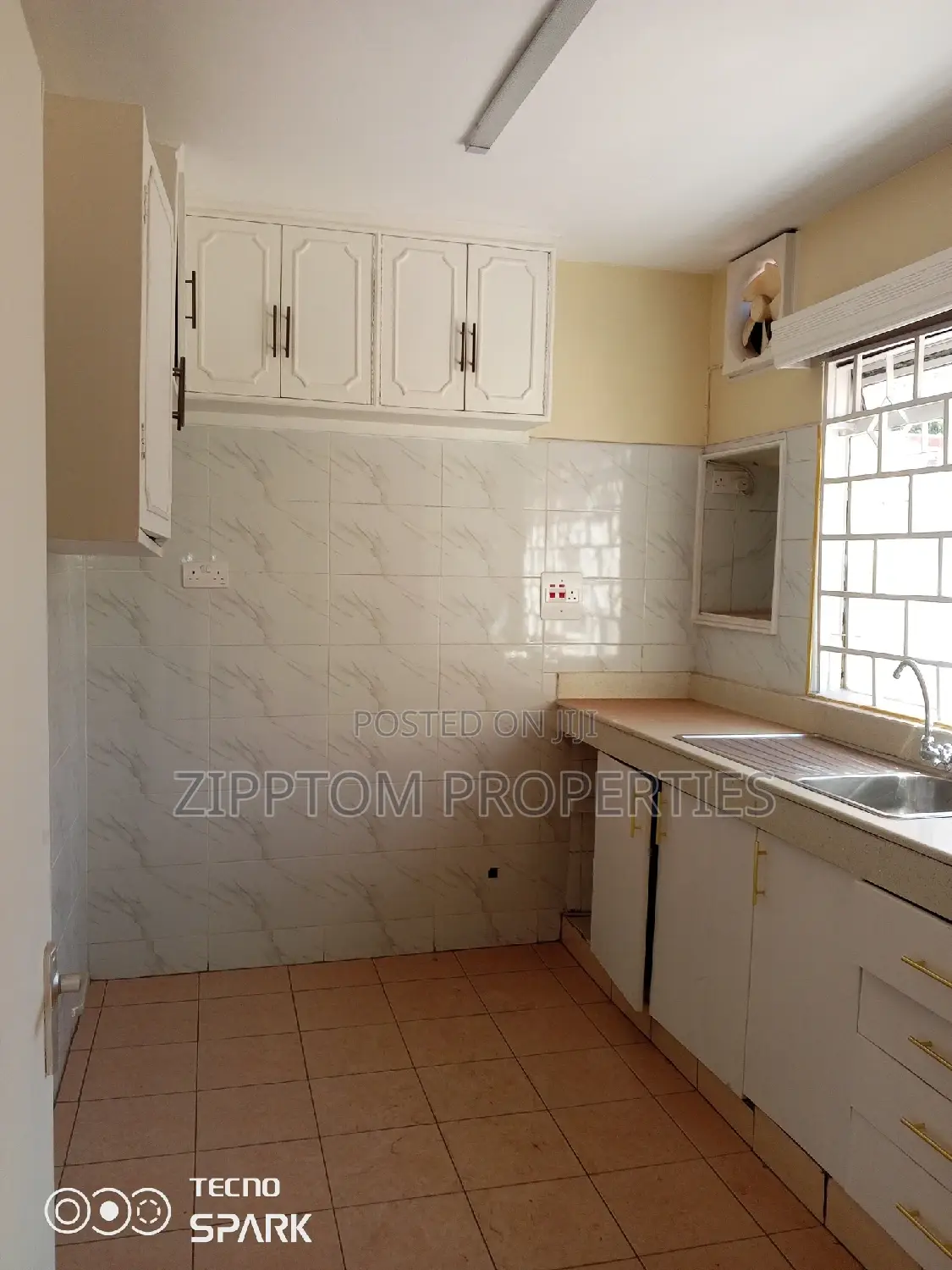 3bdrm Maisonette in Nairobi West for rent