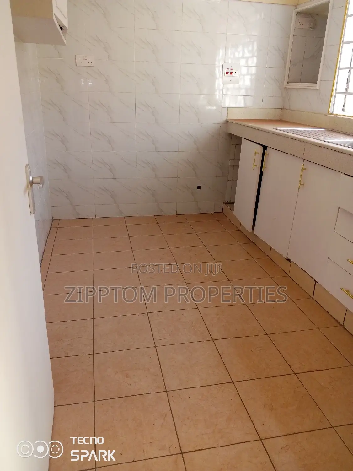 3bdrm Maisonette in Nairobi West for rent