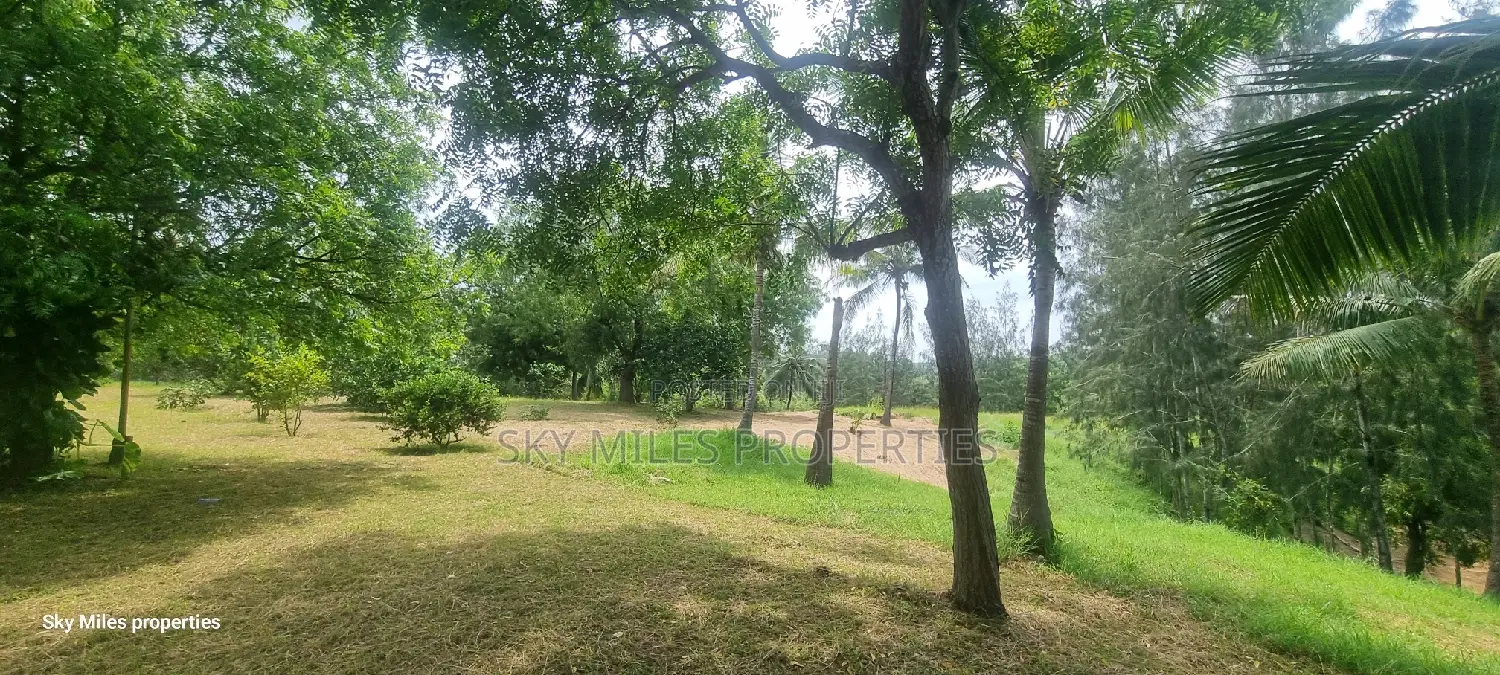 Mtwapa Aloo Drive,10 Acre Creek Beach Plot for Sale