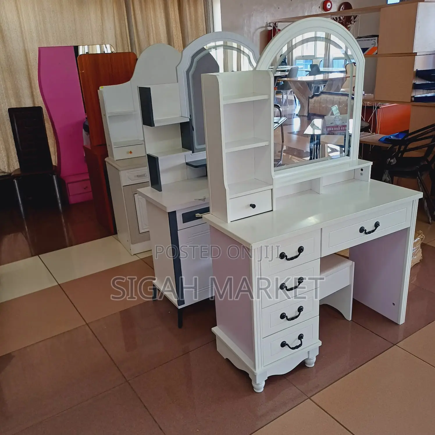 Dressing Table Dressing Table Dressing Table Dressing