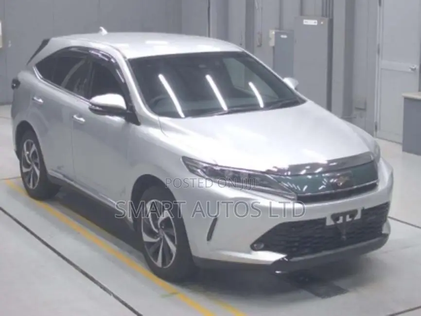 Toyota Harrier 2017 Silver