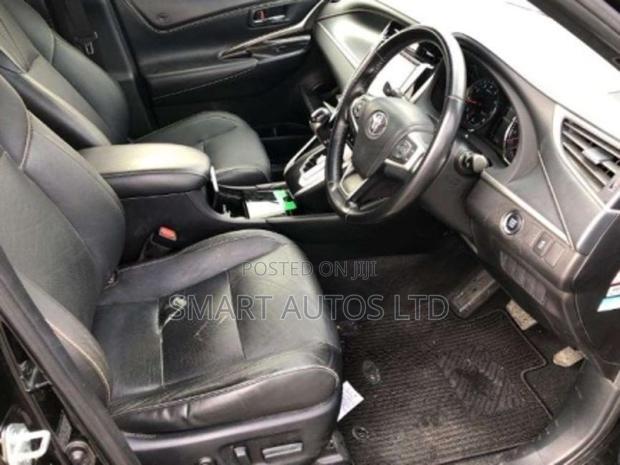 Toyota Harrier 2017 Black - thumbnail 3