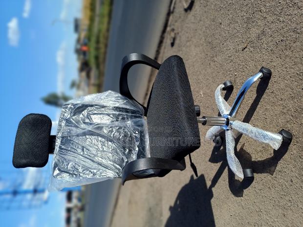 Office Headrest - main view