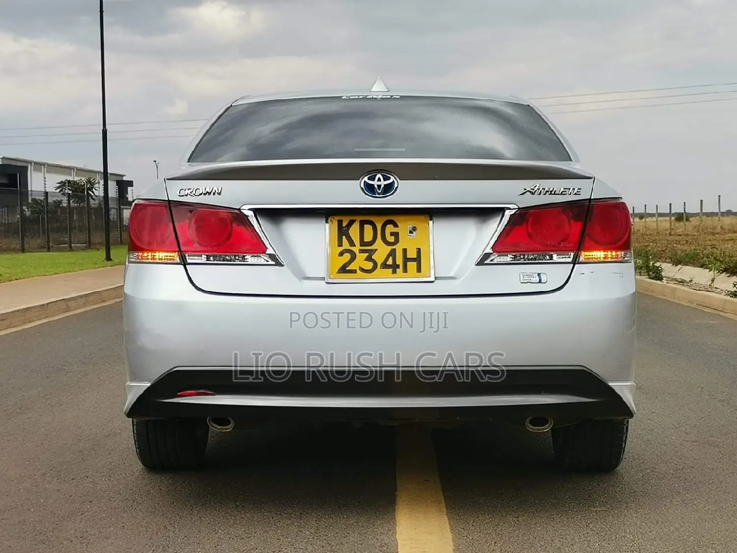 Toyota Crown 2015 Silver