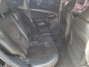Toyota Vanguard 2013 Black