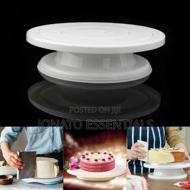 Rotating Cake Turntable - thumbnail 3