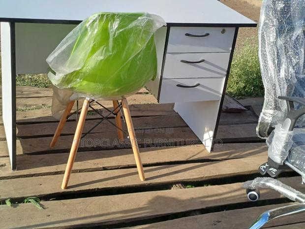 Eames /Office Desk - main view
