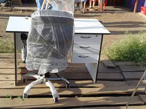 Office Chair/Desk