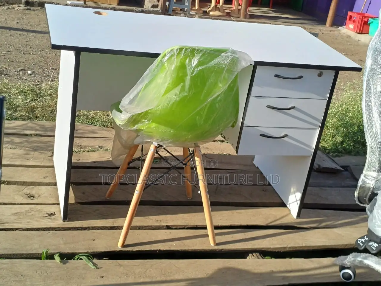 Eames/Office Desk