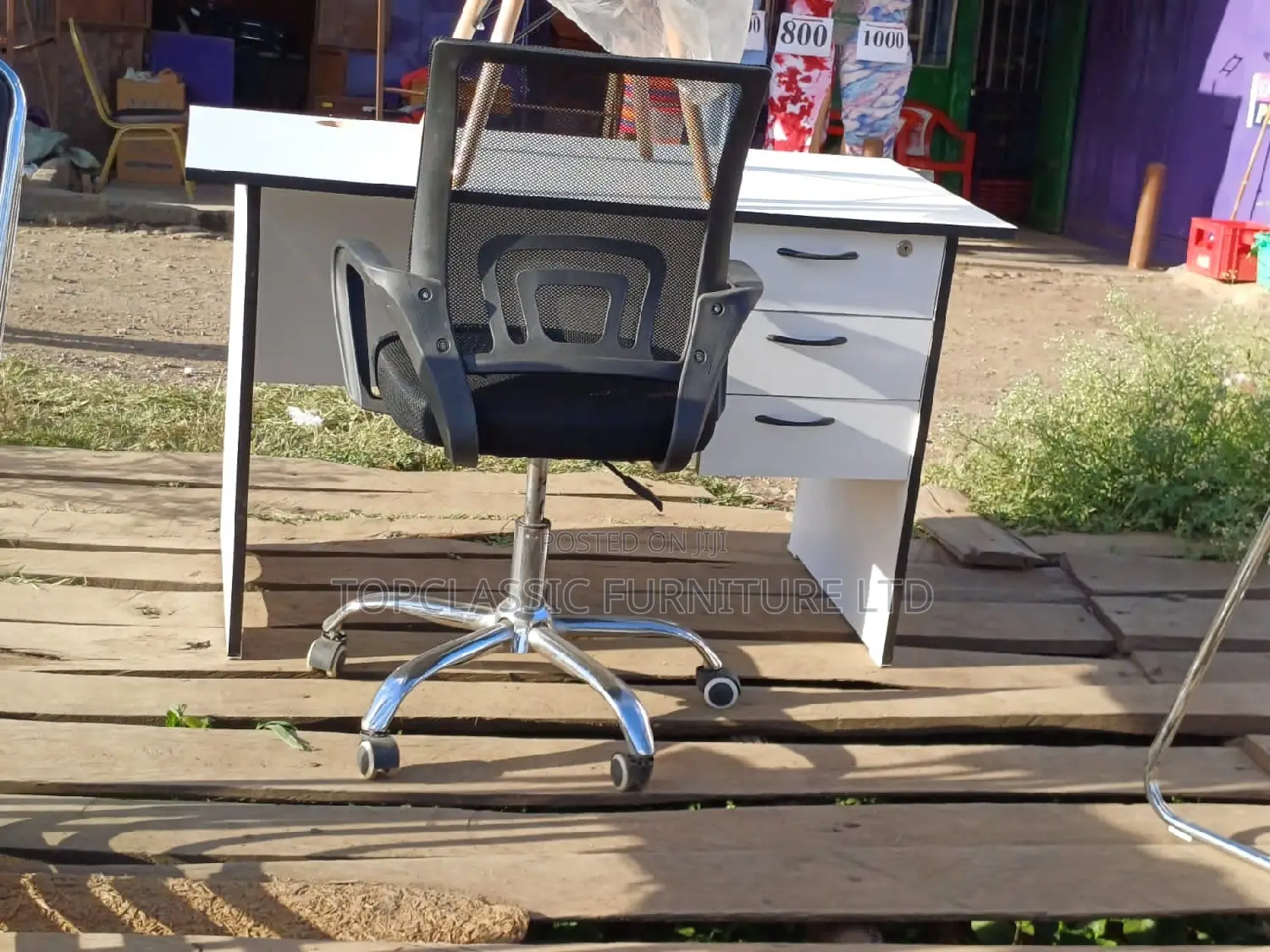 Office Chair/Desk