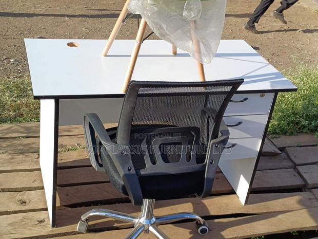 Office Chair/Desk