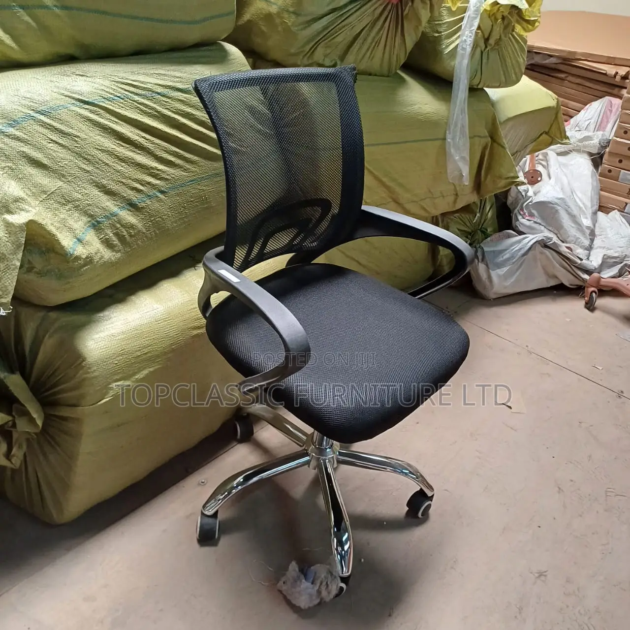 Office Chair/Desk