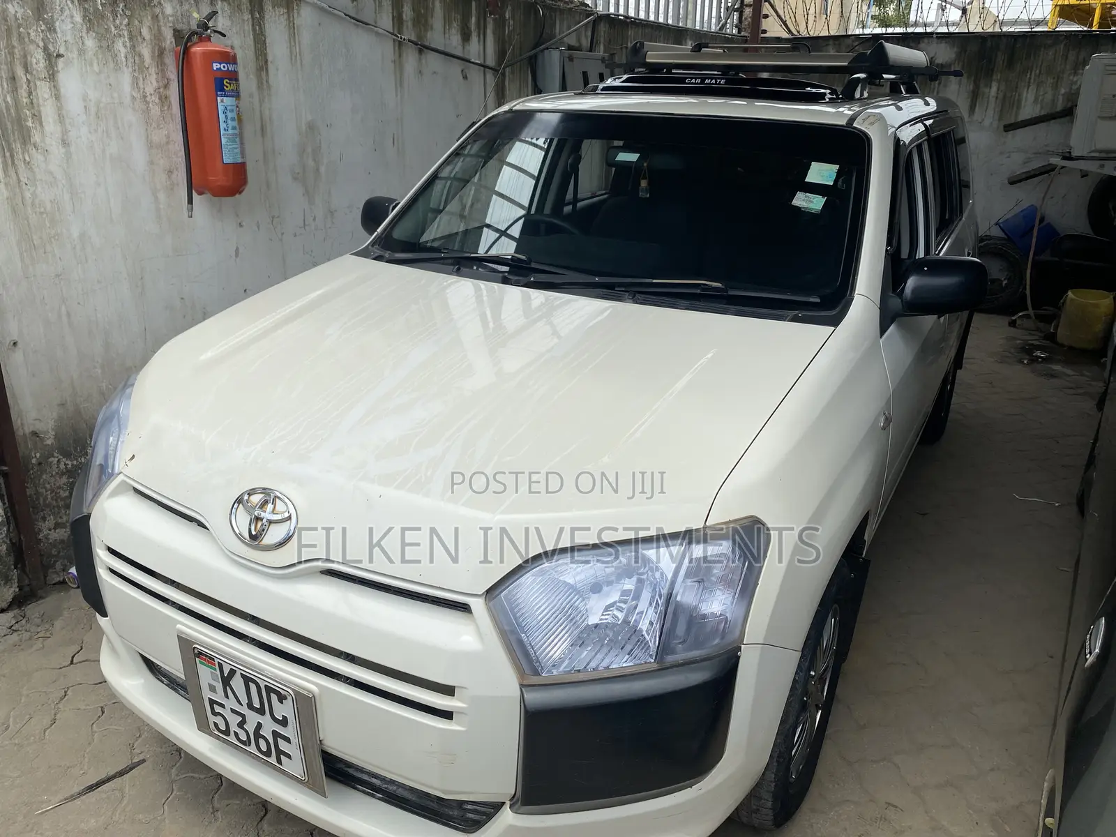 Toyota Succeed SV Premium 2014 White