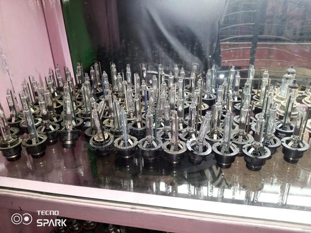 Xenon Headlight Bulbs D2r/D4r/D2s/D4s Original Assorted V