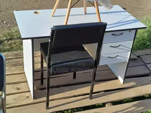Waiting Chair and Desk