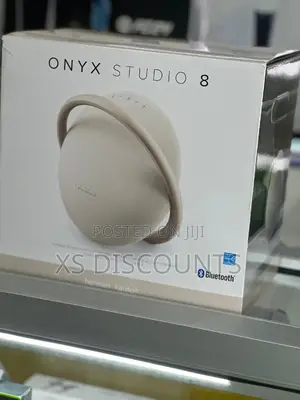 Harman Kardon Onyx Studio 8 Beige Onyx Studio 8! Onyx Studio