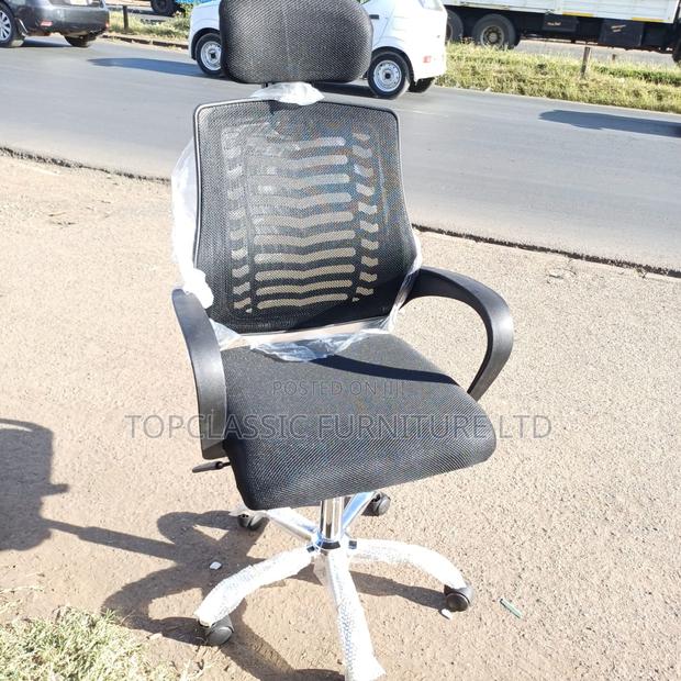 Headrest Chair Office Chair - main view