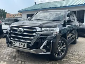 Toyota Land Cruiser 4.6 V8 AX G Selection 2014 Black