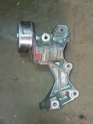 HR12 Fanbelt Tensioner