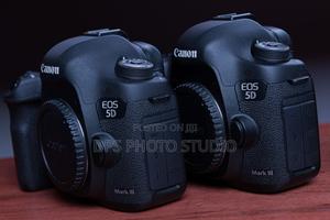 Canon EOS 5D Mark Iii - thumbnail 2