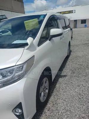 Toyota Alphard 2018 White