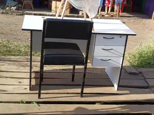 Waiting Chair/Caterina Chair+Office Desk