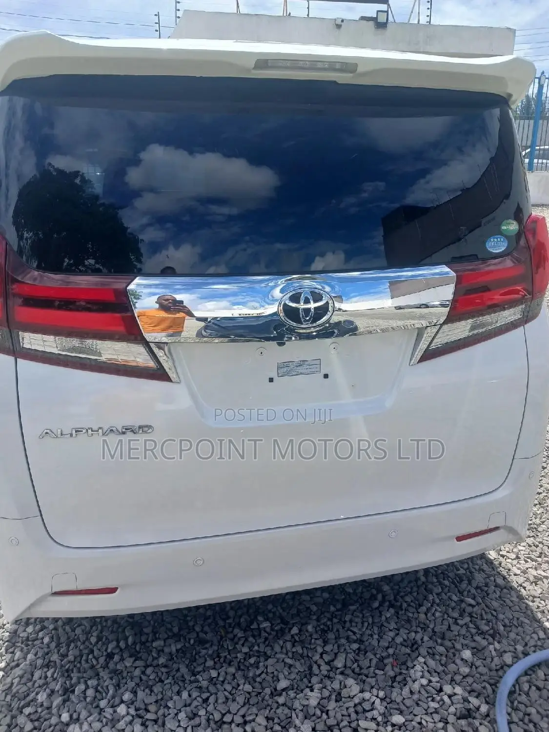 Toyota Alphard 2018 White